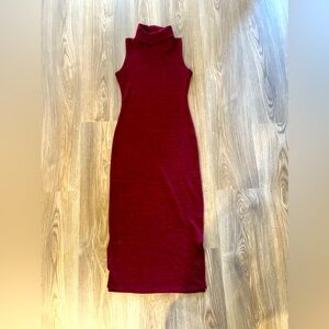XS Lulus Turtleneck Bodycon Burgundy Dress In Great Condition.